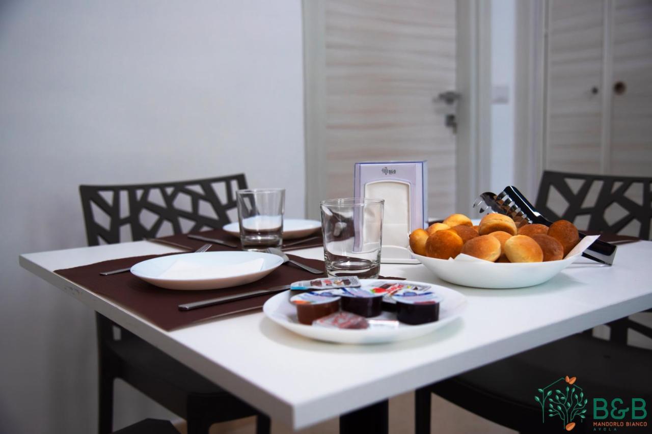 B&B Mandorlo Bianco Авола Экстерьер фото